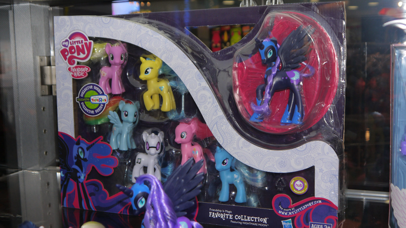Illustration for article titled My Little Pony, Comic-Con Ponies